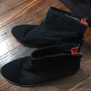 Dolce Vita Black Booties